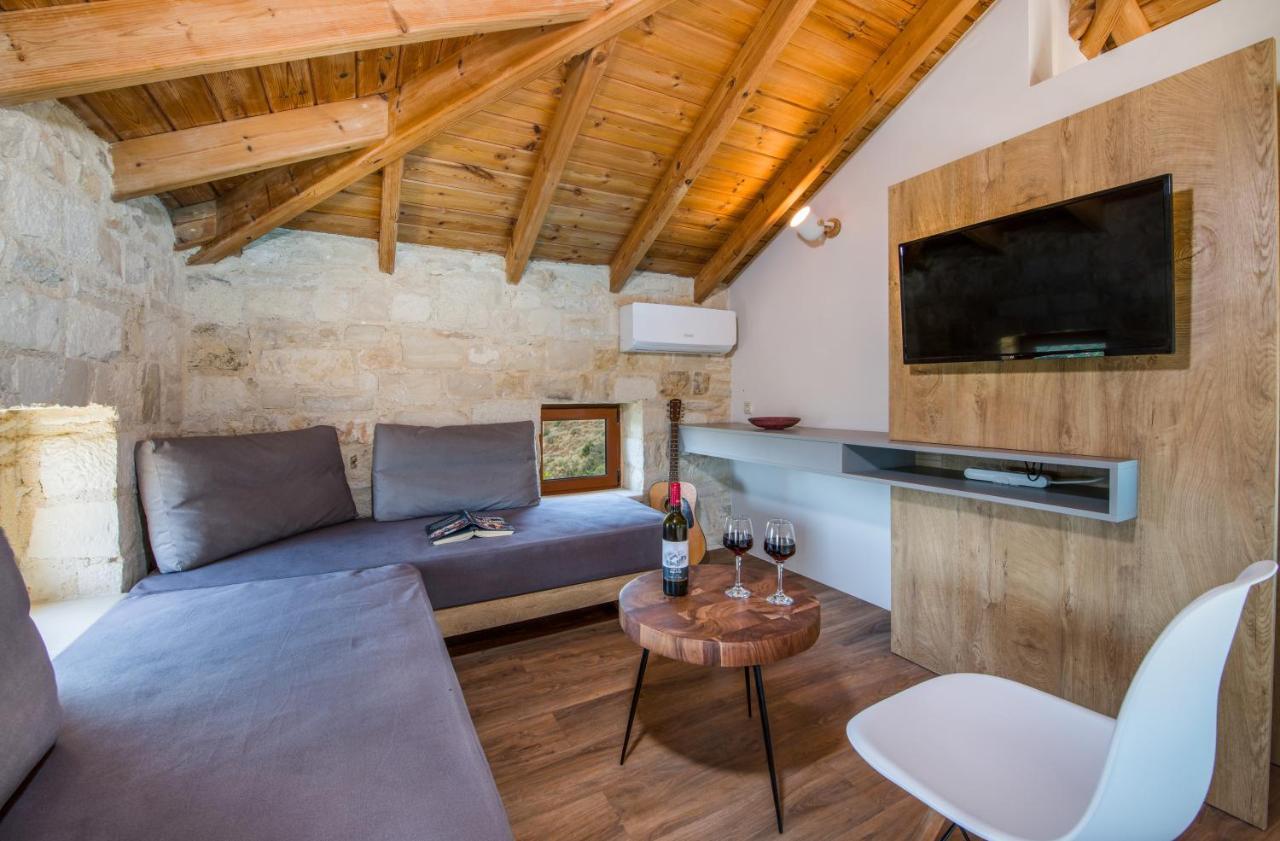 Villa Kourouni Σταλός Εξωτερικό φωτογραφία